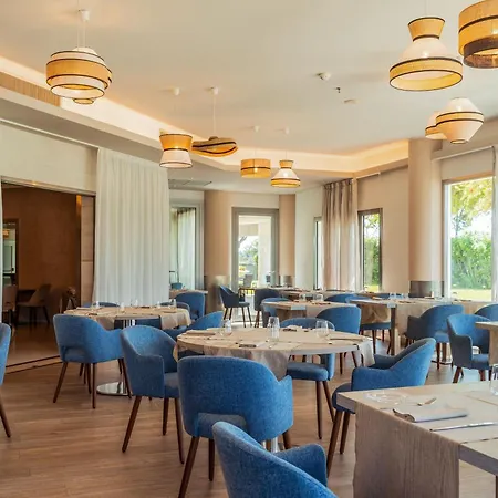 فندق Delta By Marriott Sardinia