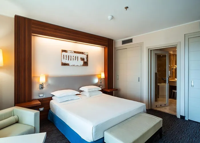 Delta By Marriott Sardinia Отель Ольбия