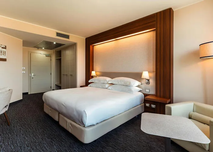 Delta By Marriott Sardinia Отель Ольбия