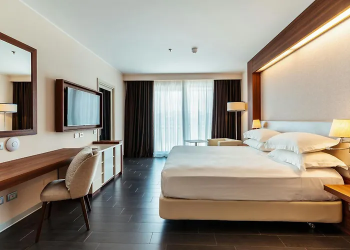 Delta By Marriott Sardinia Ольбия